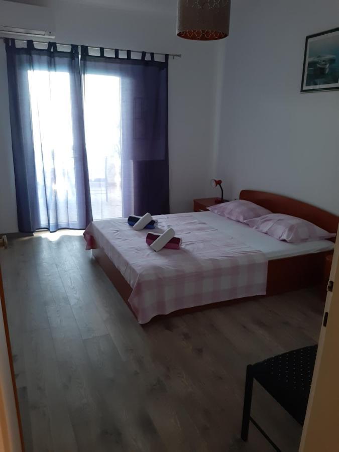 Apartments Davor Ceko Jesenice  Eksteriør bilde